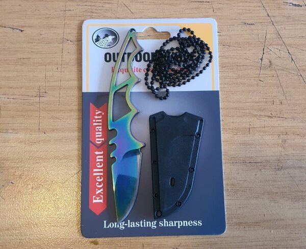 Outdoor Knife Attacker Pearlescent